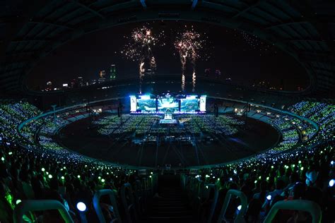 네이버 블로그>아이유 콘서트 후기 잠실주경기장 3층 4연석